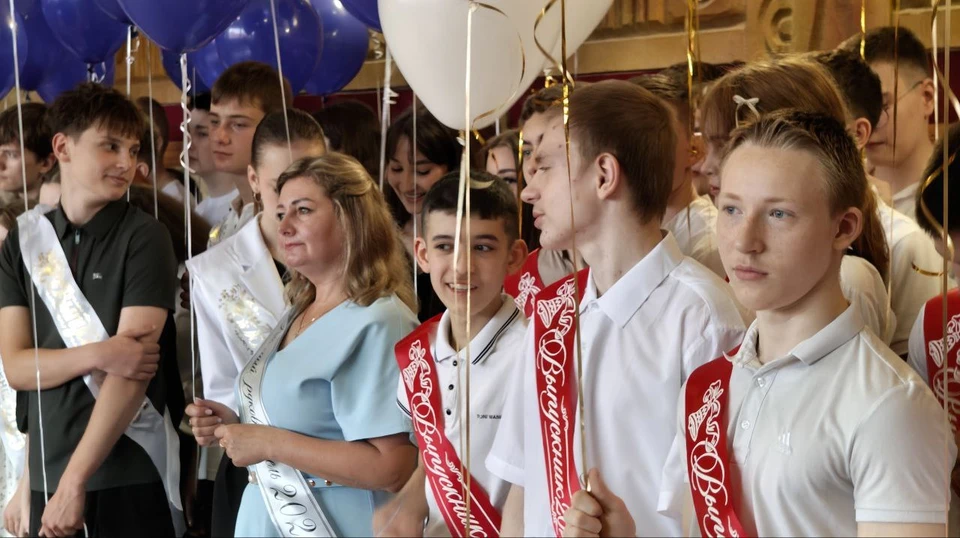 В школе №1 Мелитополя прошел последний звонок
