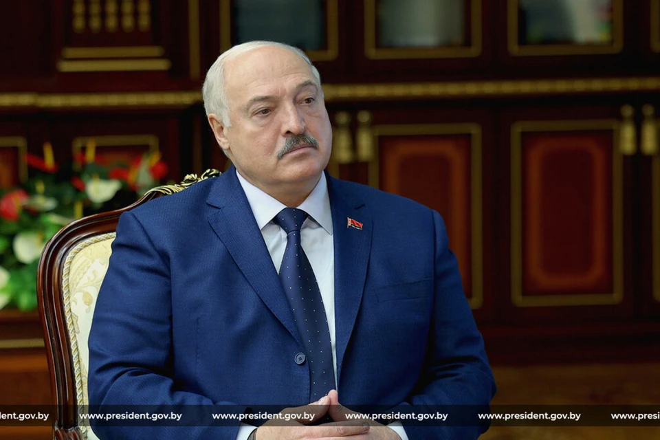 Лукашенко высказался о запрете мобильных телефонов во время ЦЭ в Беларуси. Фото: president.gov.by