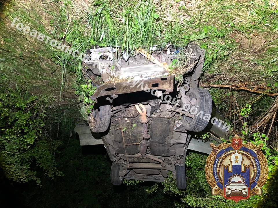 Два человека оказались в больнице после столкновения на трассе М-2 в Щекинском районе Тульской области