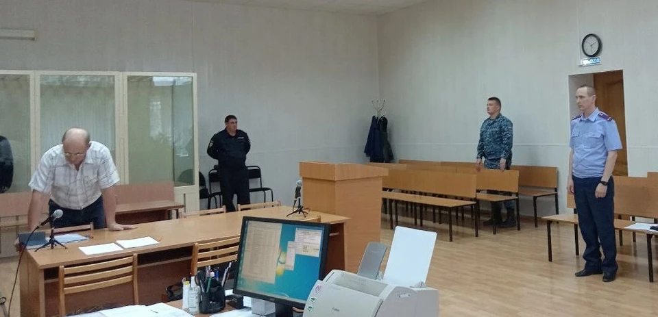 19-летний подозреваемый в суде. Фото: объединенная пресс-служба судов Вологодской области