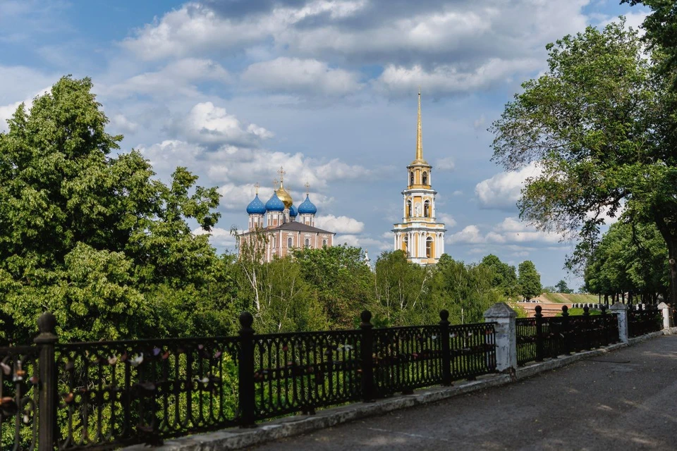 Набережную Рязанского кремля со стороны памятника Есенину ждет благоустройство. Фото: t.me/pavelmalkov_official