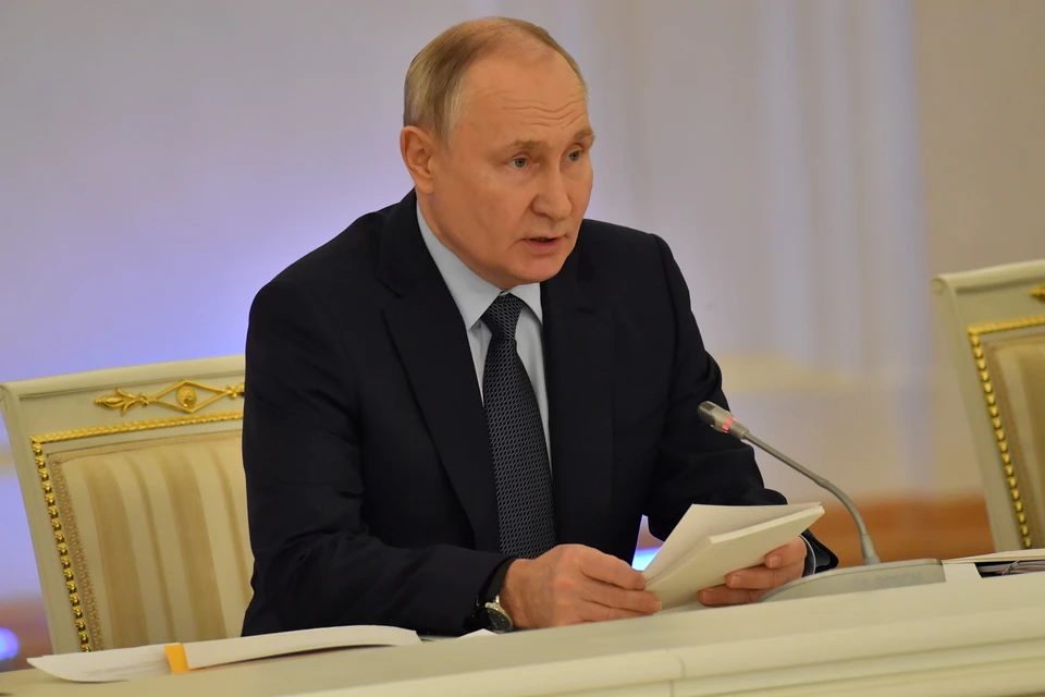 Президент РФ прокомментировал позицию Украины по гуманитарной паузе