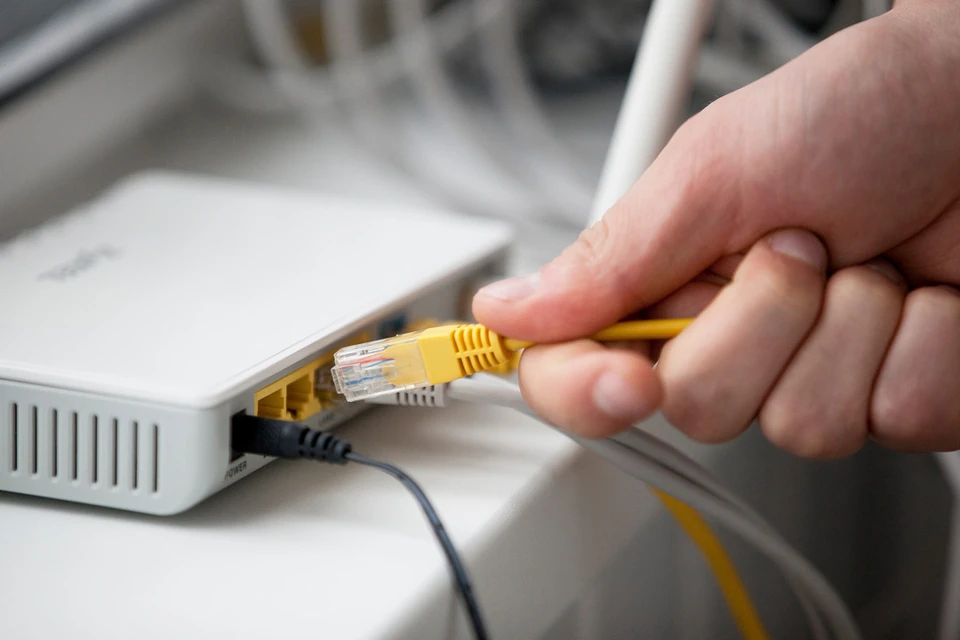 Все школы в Новосибирской области обеспечат видеонаблюдением и wi-fi.
