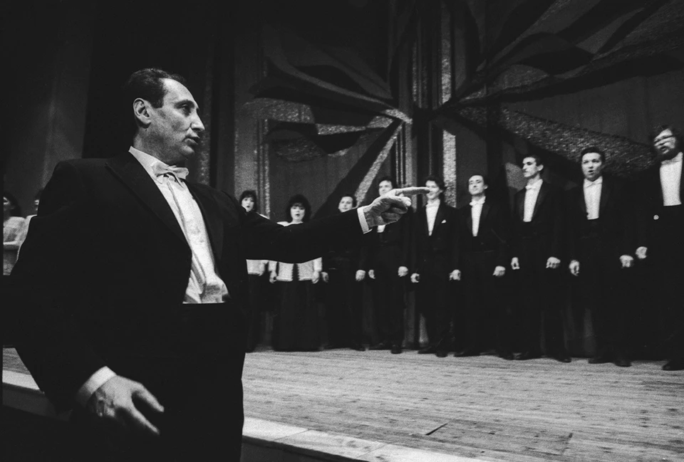 Умер Борис Певзнер, заслуженный деятель искусств России, дирижер, хормейстер, создатель и художественный руководитель Московского хорового театра. Фото: Антонов Алексей/Фотохроника ТАСС