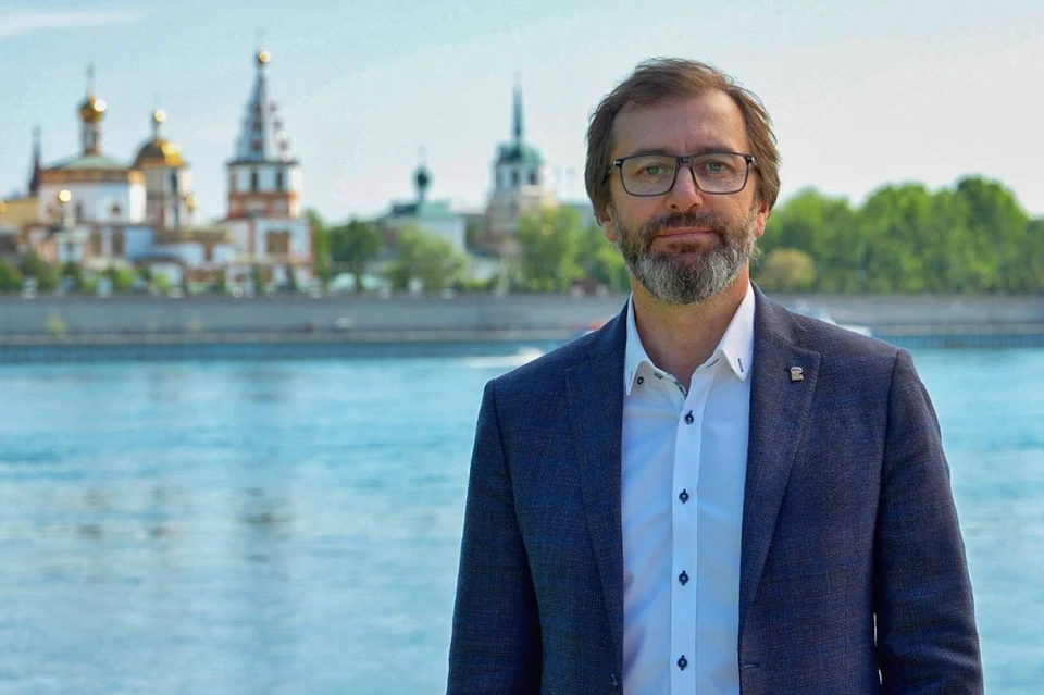Спикер Заксобрания Иркутской области поздравил жителей Иркутска с Днем города.