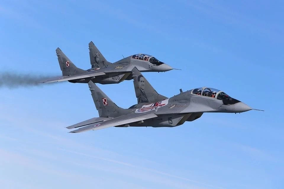 Командование Польши заявило о поднятии самолетов из-за якобы активности России