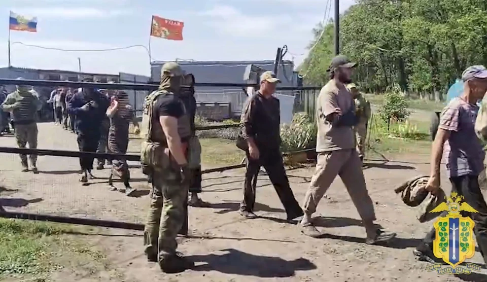 Лиц, находящихся в розыске, в ходе рейда не выявили. Скриншот видео, предоставленного УМВД России по Липецкой области.