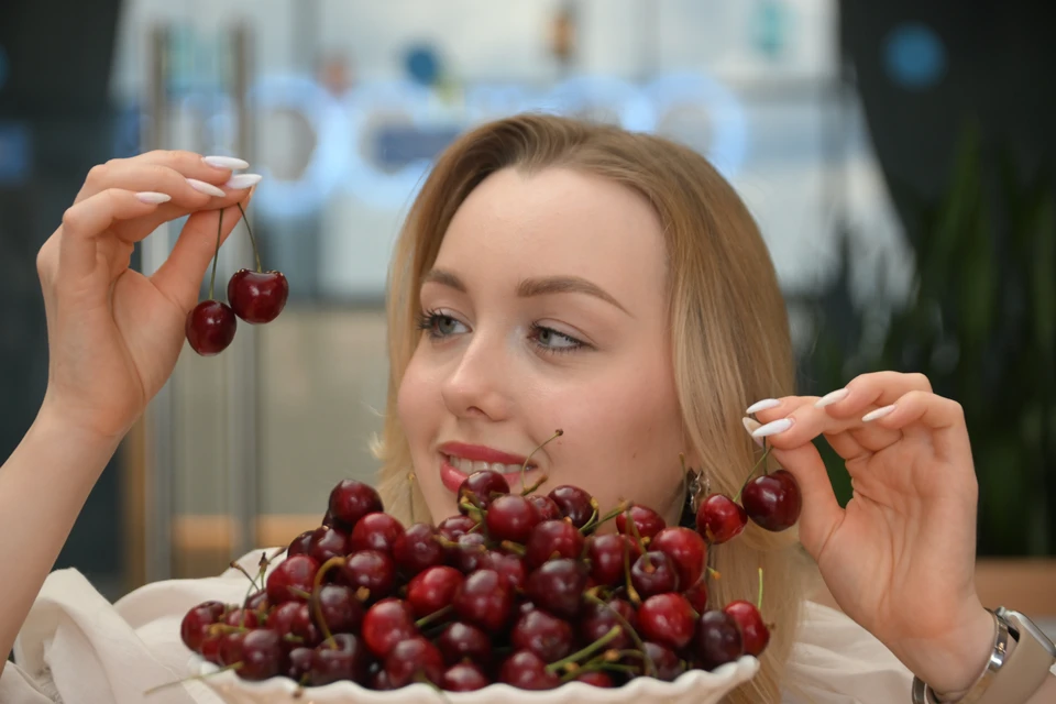 Вкус черешни напрямую зависит от сорта и цвета ягод