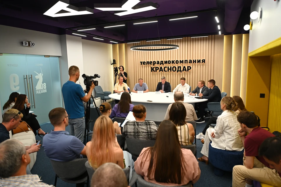 Представители ресурсоснабжающих организаций рассказали о подготовке Краснодара к пиковым нагрузкам на электросети. Фото: krd.ru