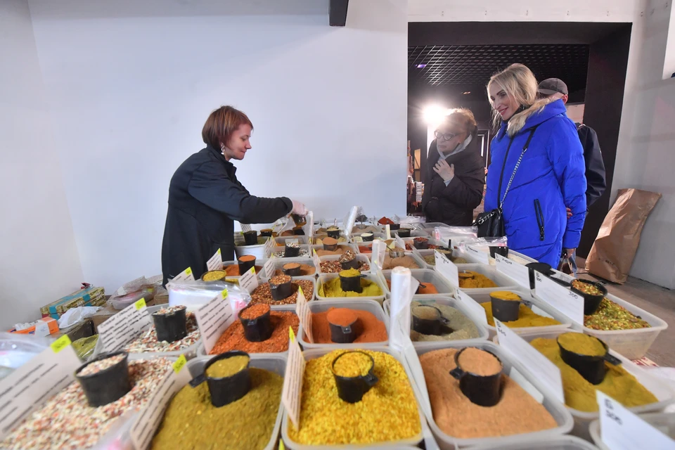 Цены на значимые продукты питания будут ниже на 10 – 15% рыночной стоимости.