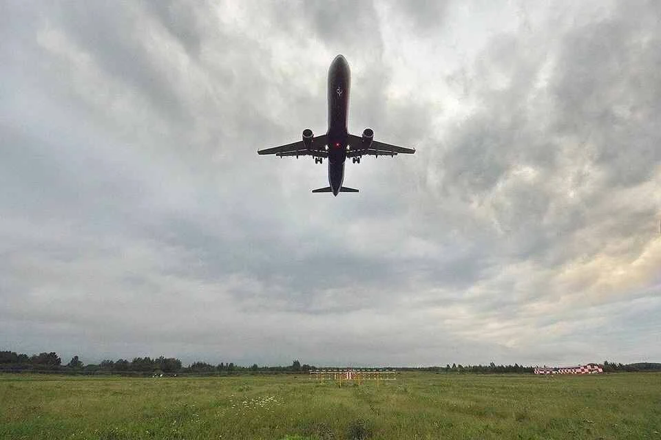 Женщина опоздала на рейс самолёта Air India из-за пробки и избежала трагедии
