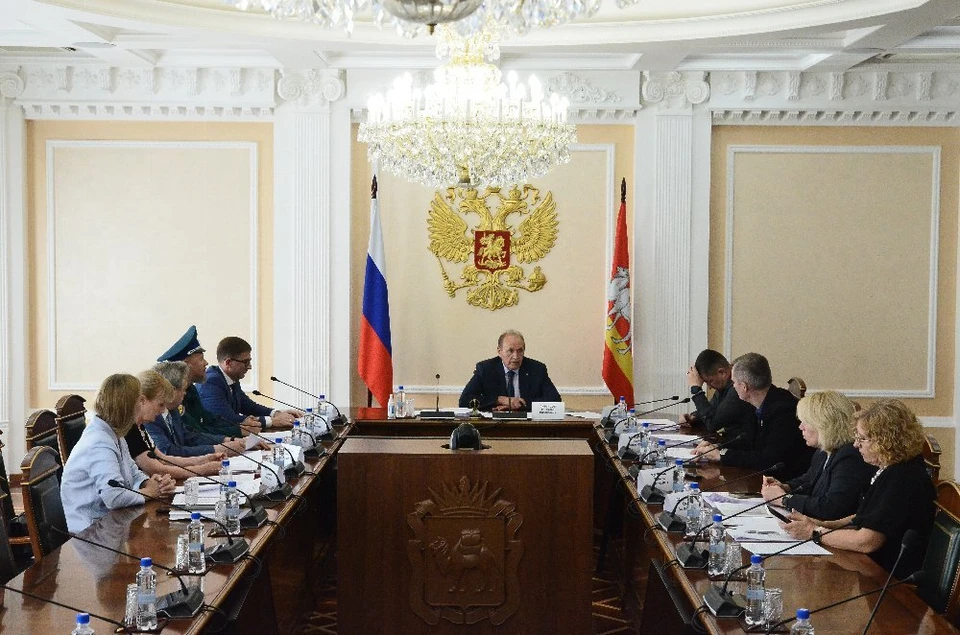 Заседание общественного совета программы «Герои Южного Урала». Фото: pravmin.gov74.ru