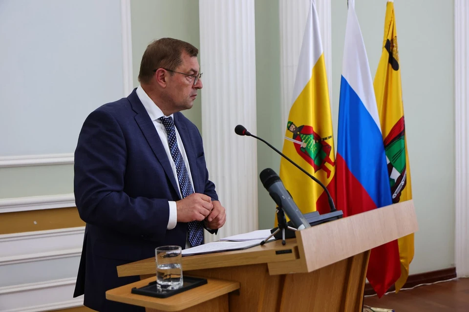 Виталий Артёмов представил депутатам Рязанской городской Думы отчет о работе мэрии за 2024 год. Фото: администрация Рязани