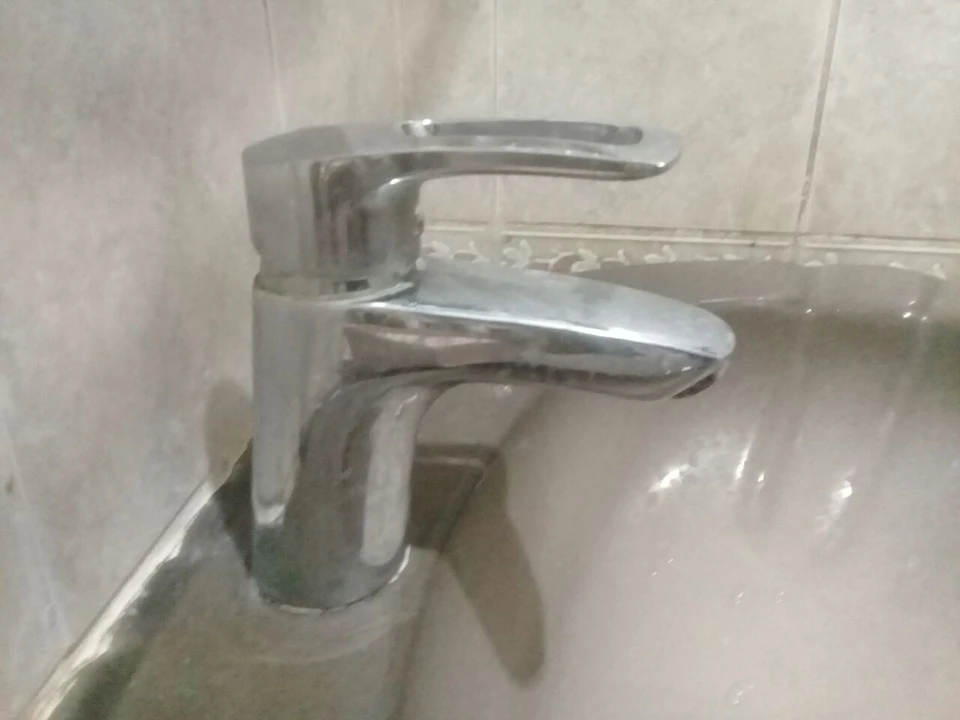 После завершения испытаний вода будет возвращаться потребителям в течение суток.