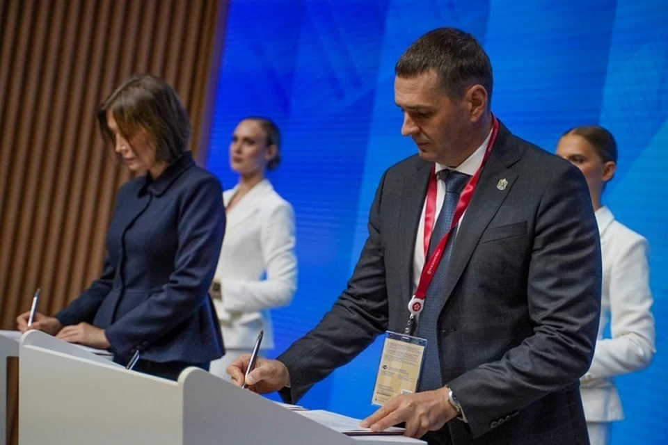 Новые соглашения были подписаны на полях ПМЭФ-2025. Фото: Андрей ТЕРЕХИН