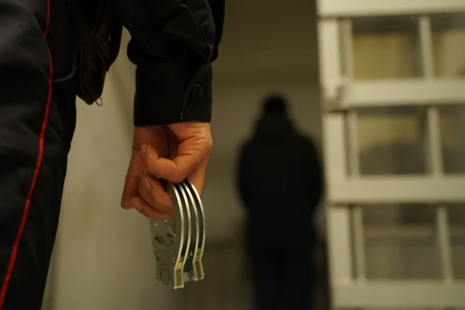 Полиция Магаданской области пресекла незаконное хранение оружия и кибермошенничество