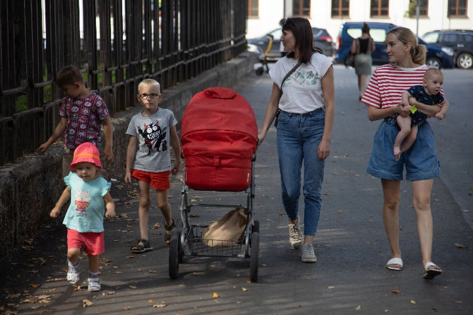 Увеличение числа многодетных семей является важной задачей, для решения которой необходимо создавать комфортные условия