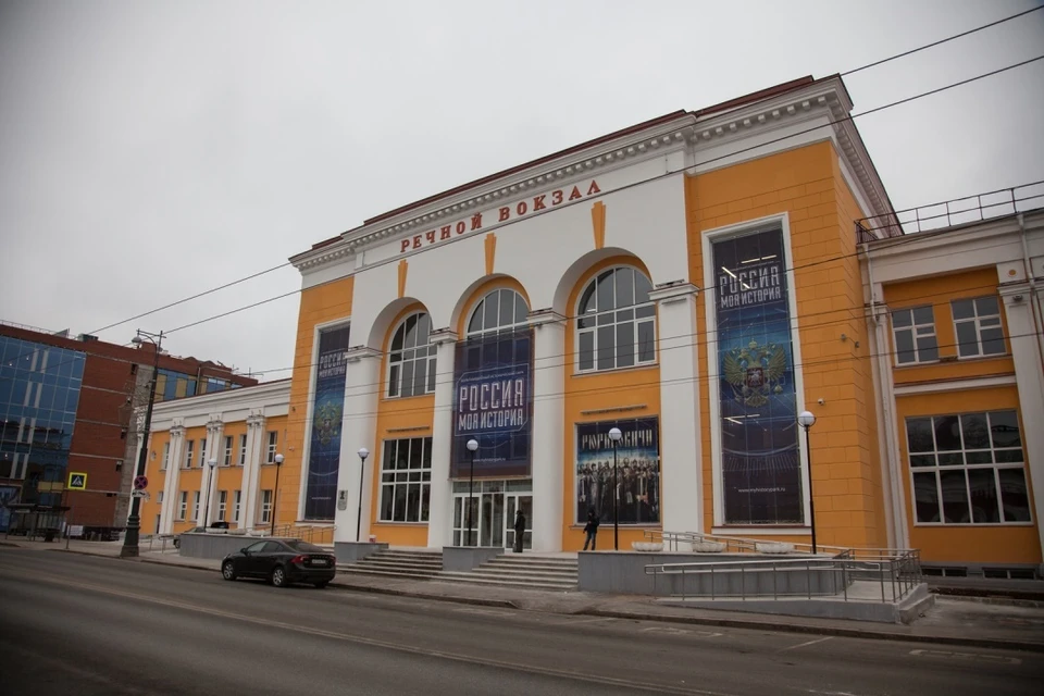 Движение по улице Монастырская до площади «Трех столетий» будет закрыто.