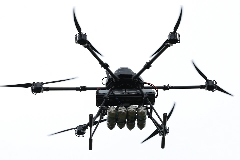 РИА Новости: Российский боец чудом выжил после ранения от FPV-дрона в шею