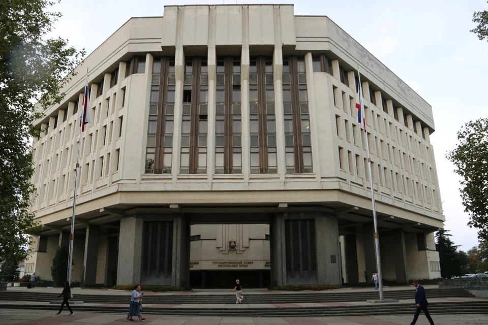 Константинов: Госсовет Крыма ввел двухпроцентный налог на недострои
