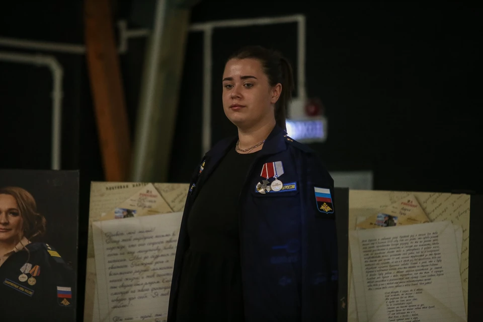 Символы мужества и верности: Выставка «Жёны Героев» в «Детской Республике «Поленово».