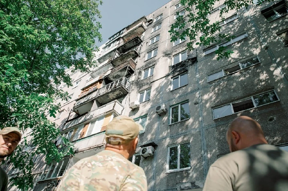 В Мариуполе предлагают частично компенсировать затраты на ремонт квартир, владельцы которых уже получили государственную помощь. Фото (архив): ТГ/Моргун