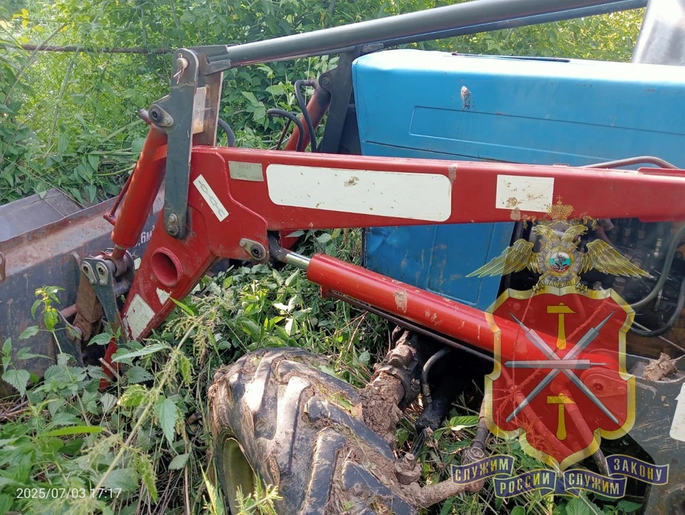 Мужчину задержали за угон трактора в Веневе Тульской области