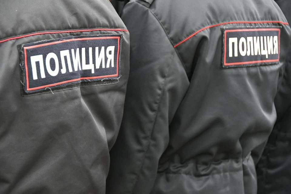 За несколько визитов похитил запчасти и краскопульту с автостоянки житель Кимовска Тульской области