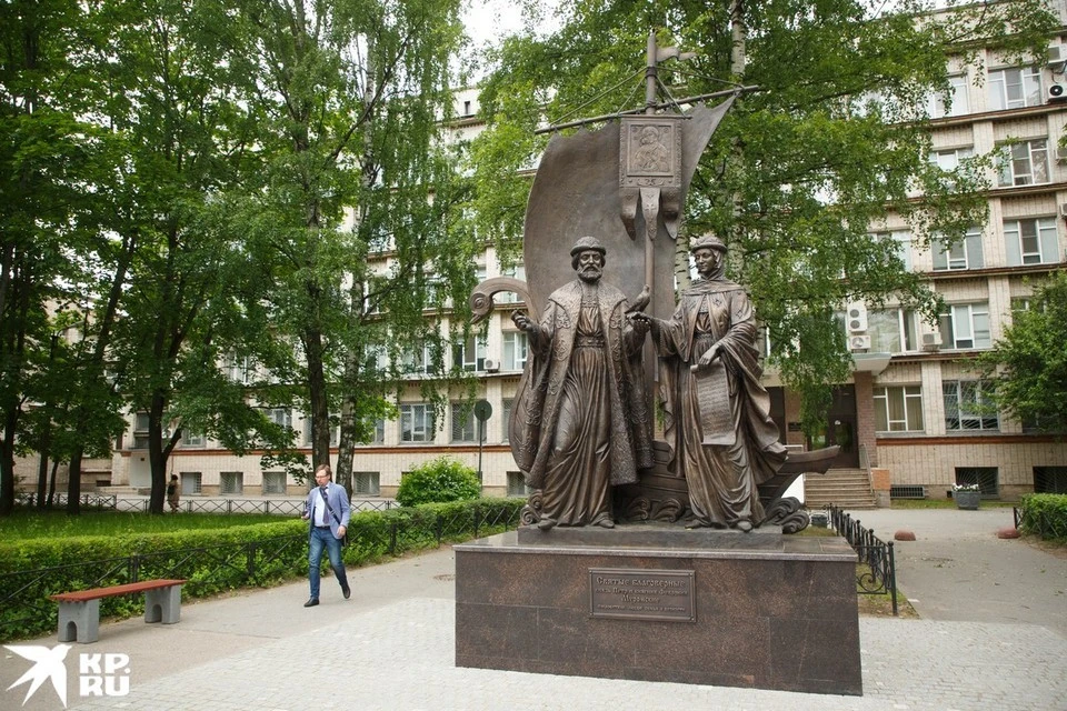 Святые умерли в один день и час – 8 июля 1228 года