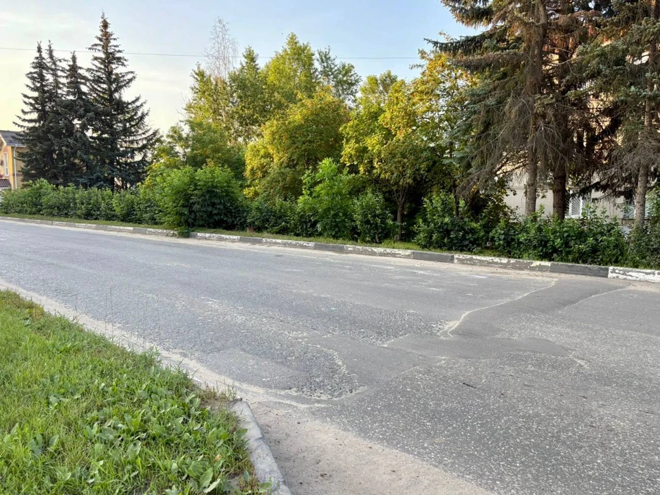 Сейчас дорога находится не в лучшем состоянии.