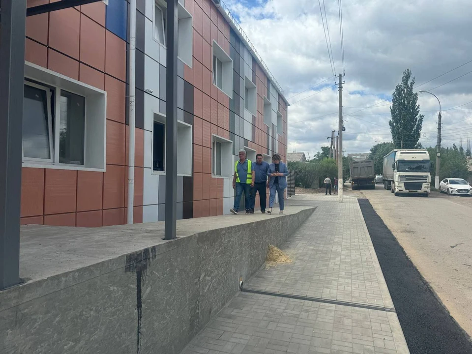 Учреждение посетила министр труда и социальной политики ЛНР Елена Макаренко. ФОТО: Минтруд ЛНР