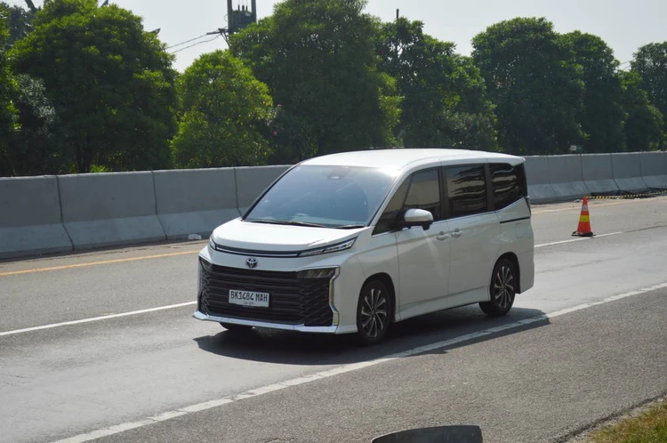 Toyota запатентовала в РФ новый товарный знак: раскрыты подробности