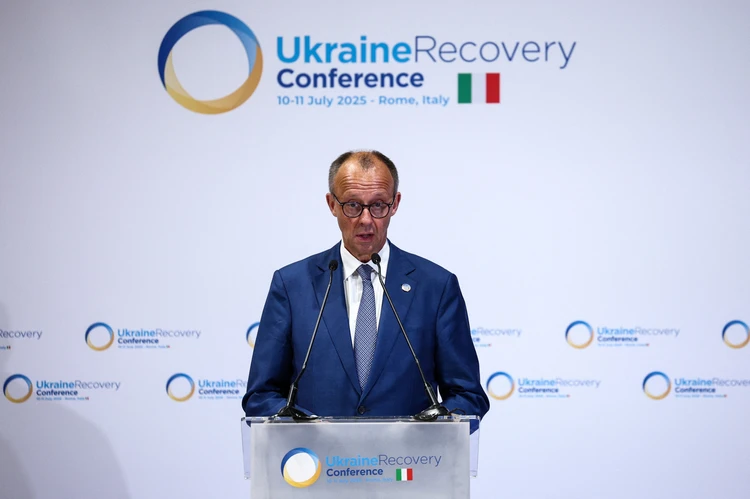 Берлин надеется усидеть на двух стульях: Германия поставит Киеву «украинские» дальнобойные ракеты