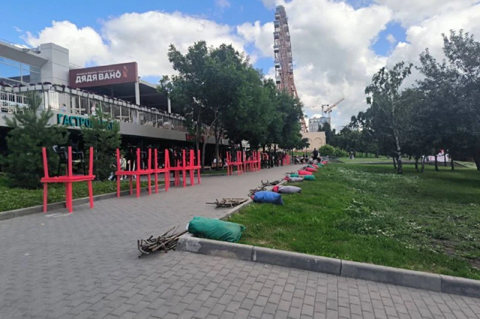 В Новосибирске на Михайловской набережной прошел гастрономический фестиваль