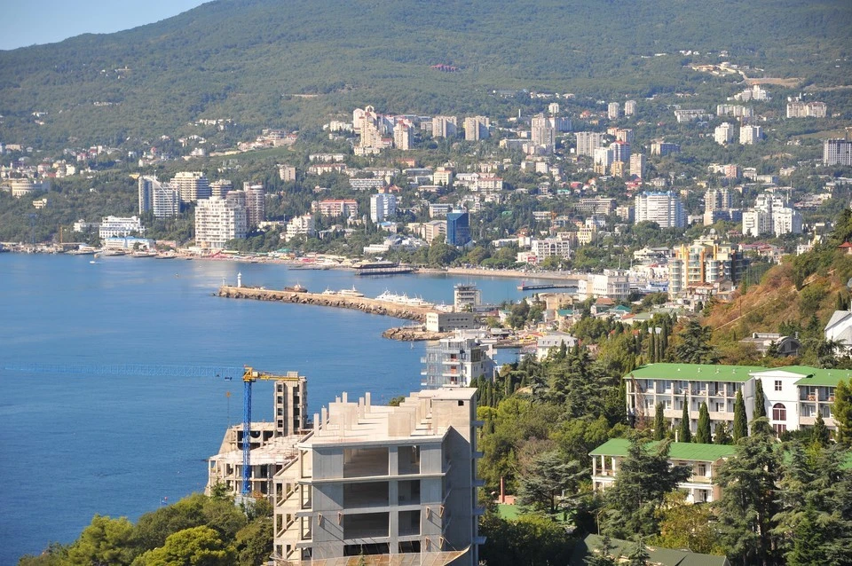 В Крыму продали национализированных объектов Украины на 2,2 млрд рублей