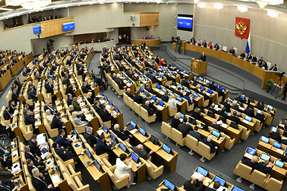 Новый закон о работе в школе распространяется на студентов педагогических специальностей и непедагогических