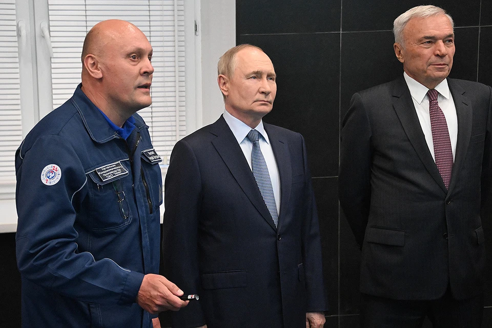 Путин назвал хитрюгой работника ММК после вопроса о программе «Молодая семья»