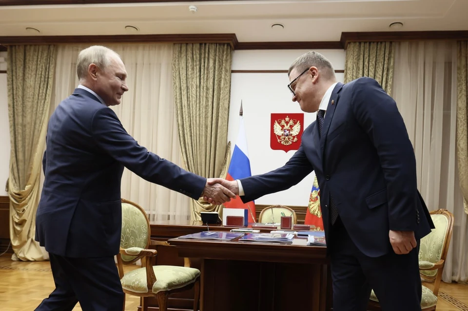 Владимир Путин встретился с Алексеем Текслером во время рабочего визита в Магнитогорск. Фото: Наиль Фаттахов.