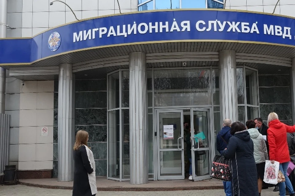 Уроженцу Киргизии аннулировали гражданство в Магаданской области