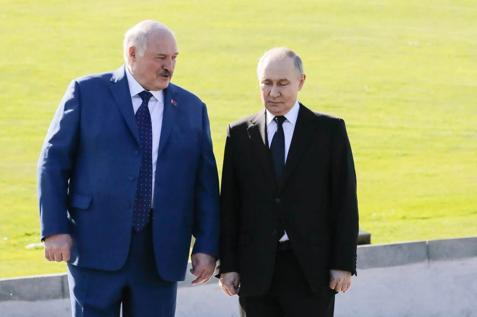 Лукашенко выразил соболезнования Путину в связи с крушением самолёта Ан-24