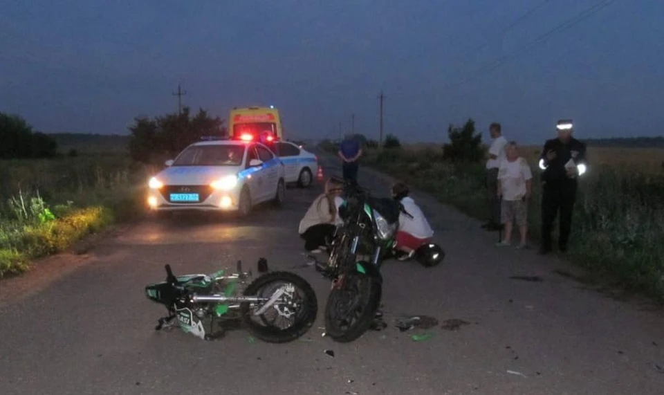 В ходе расследования будет установлено, почему глубокой ночью подростки сели за руль и поехали кататься. Фото управления Госавтоинспекции по Липецкой области.