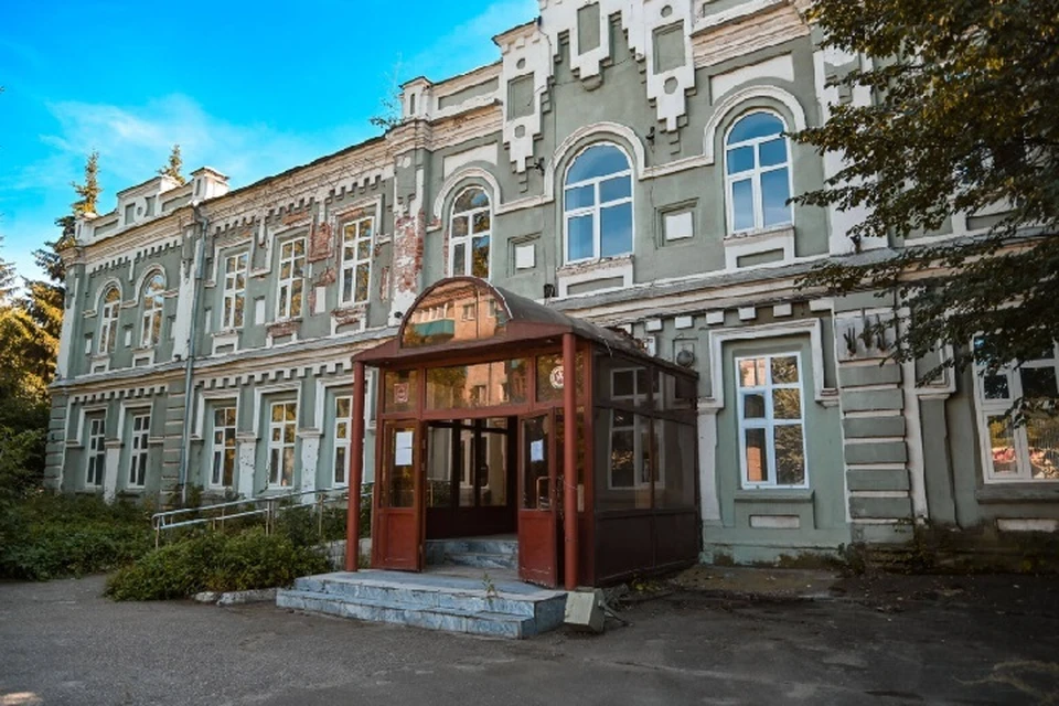 Сейчас в здании ведутся противоаварийные реставрационные работы. Фото: пресс-служба раиса Татарстана