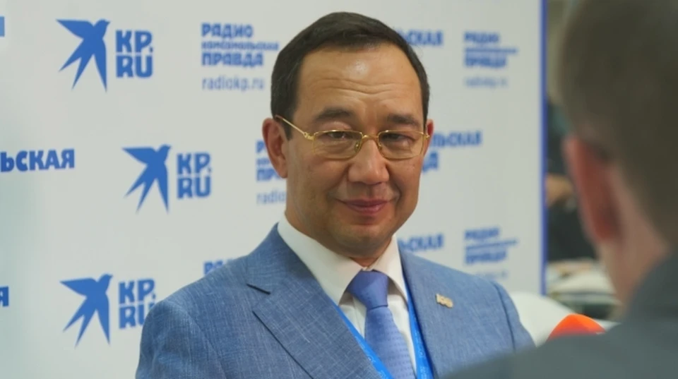Айсен Николаев проверил ход строительства социальных объектов в Якутии