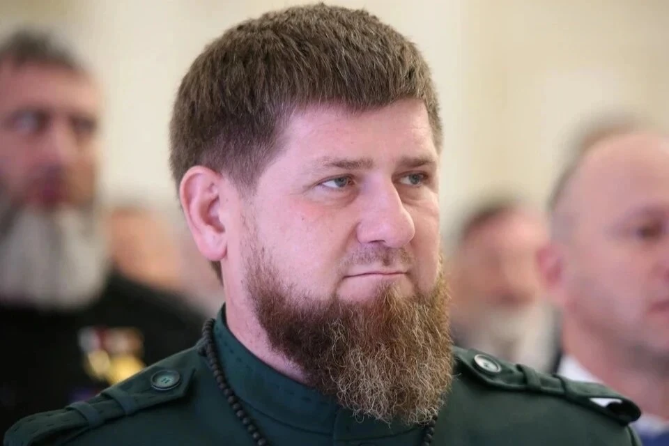 Глава Чечни Кадыров опубликовал фото с сыном Ахматом