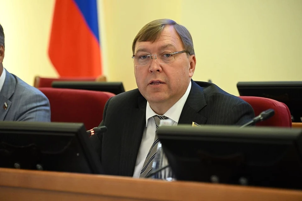 Донские парламентарии утвердили меры поддержки для ветеранов, семей и молодежи. Фото: Заксобрание Ростовской области.