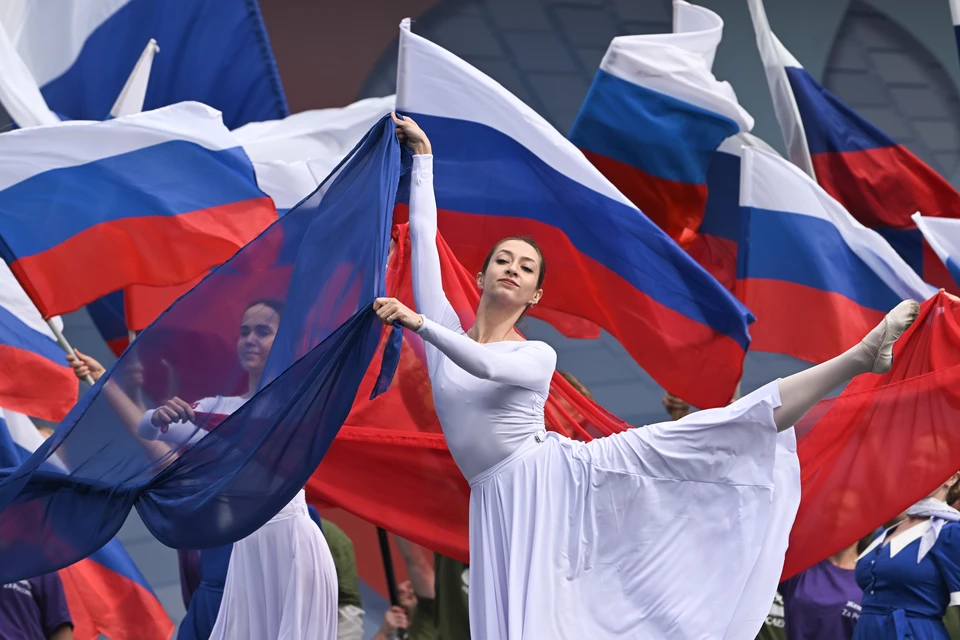 1 августа - День Ленинградской области.