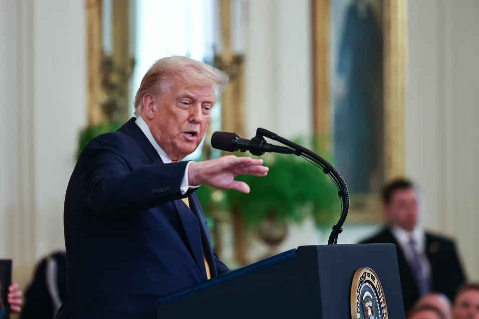 Трамп заявил о намерении ввести санкции, отметив способность Москвы их обходить