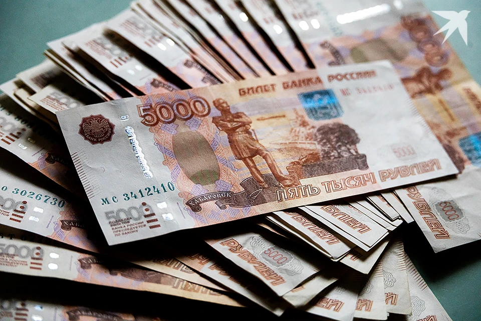 В отличие от индексации, которая проводится по фиксированному проценту и касается всех пенсионеров, августовский перерасчет носит строго индивидуальный характер: все зависит от зарплаты.