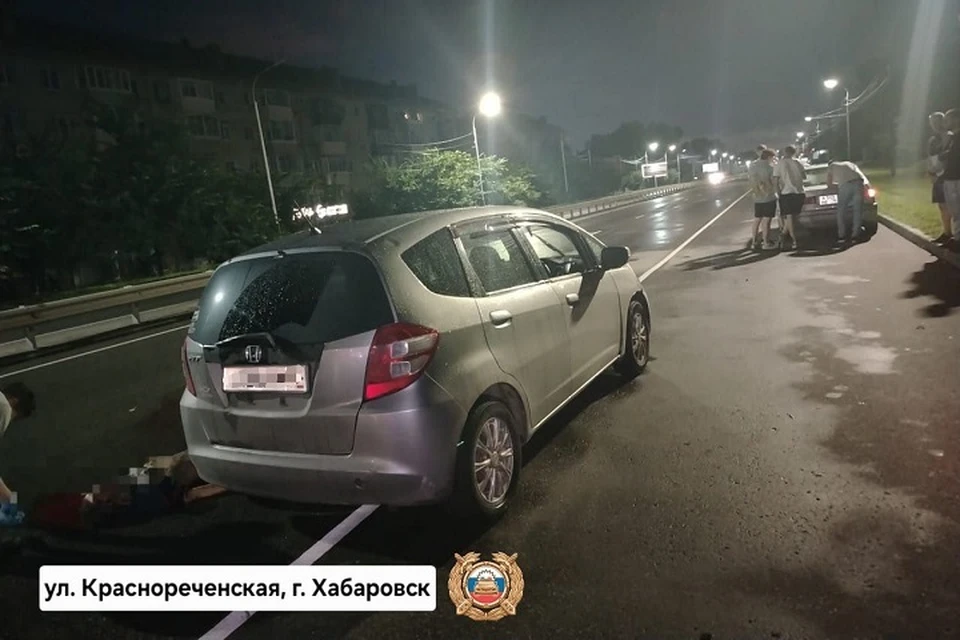 Молодая женщина погибла под колесами иномарки в Хабаровске Фото: Госавтоинспекция Хабаровского края