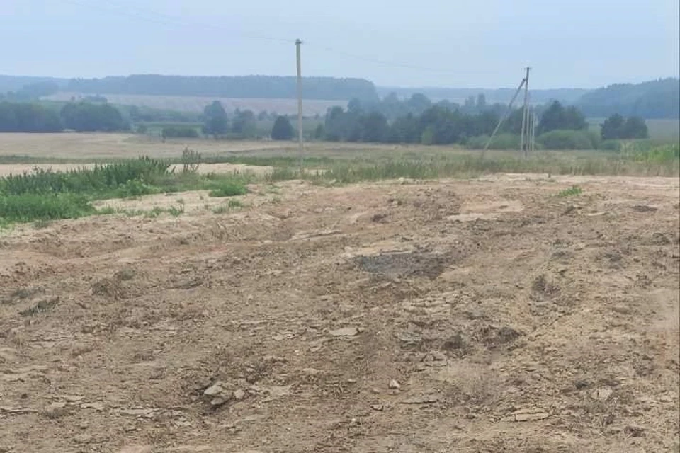 В Зельвенском районе работники сельхозпредприятия сжигали пластиковые емкости из-под ядохимикатов. Фото: Минприроды.
